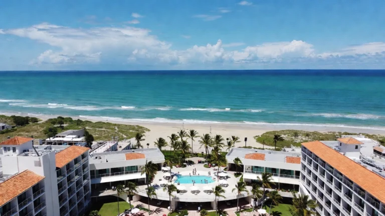 courtyard-isla-verde-beach-resort-review