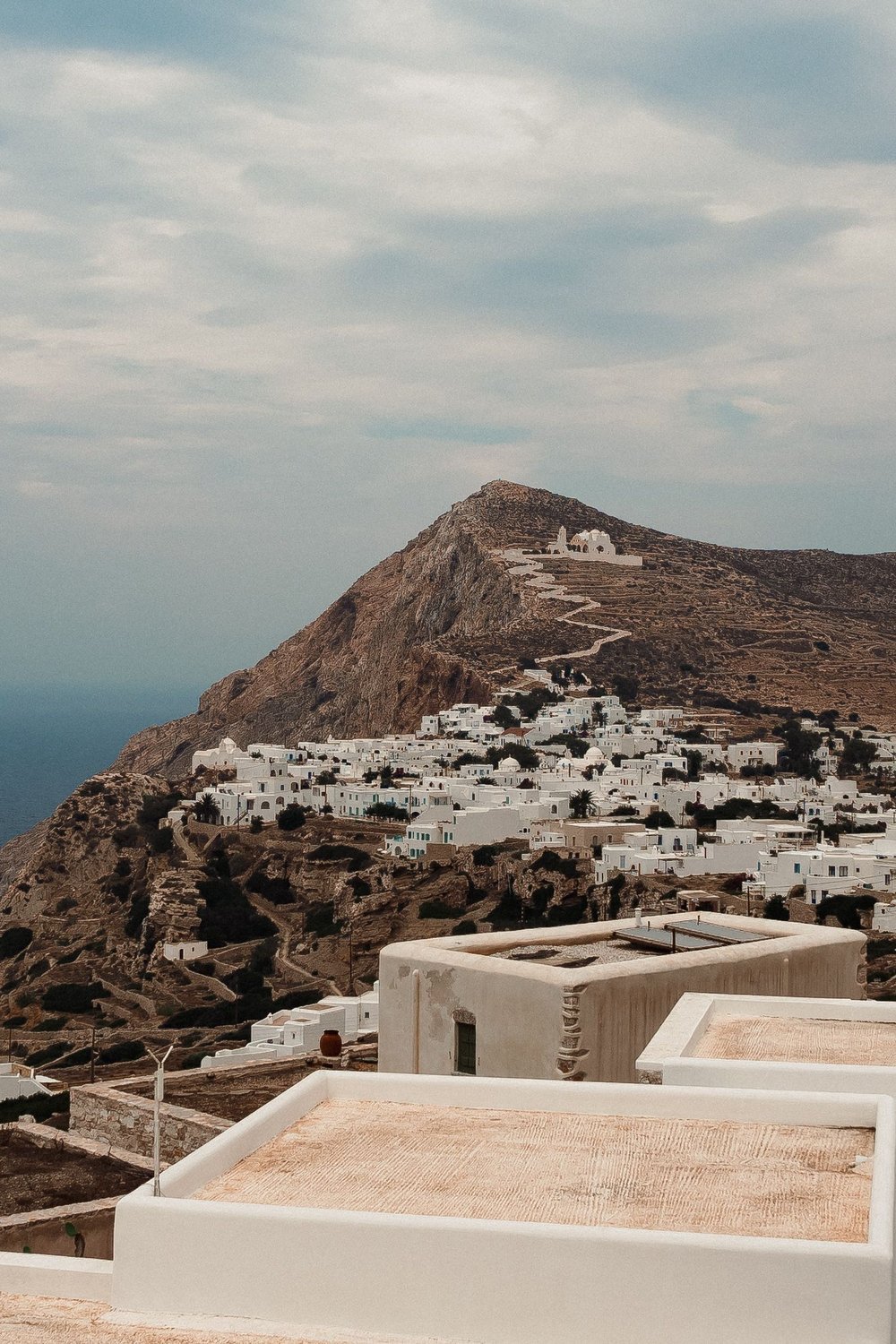 Best Time to Visit Santorini on a Budget - best time to visit santorini