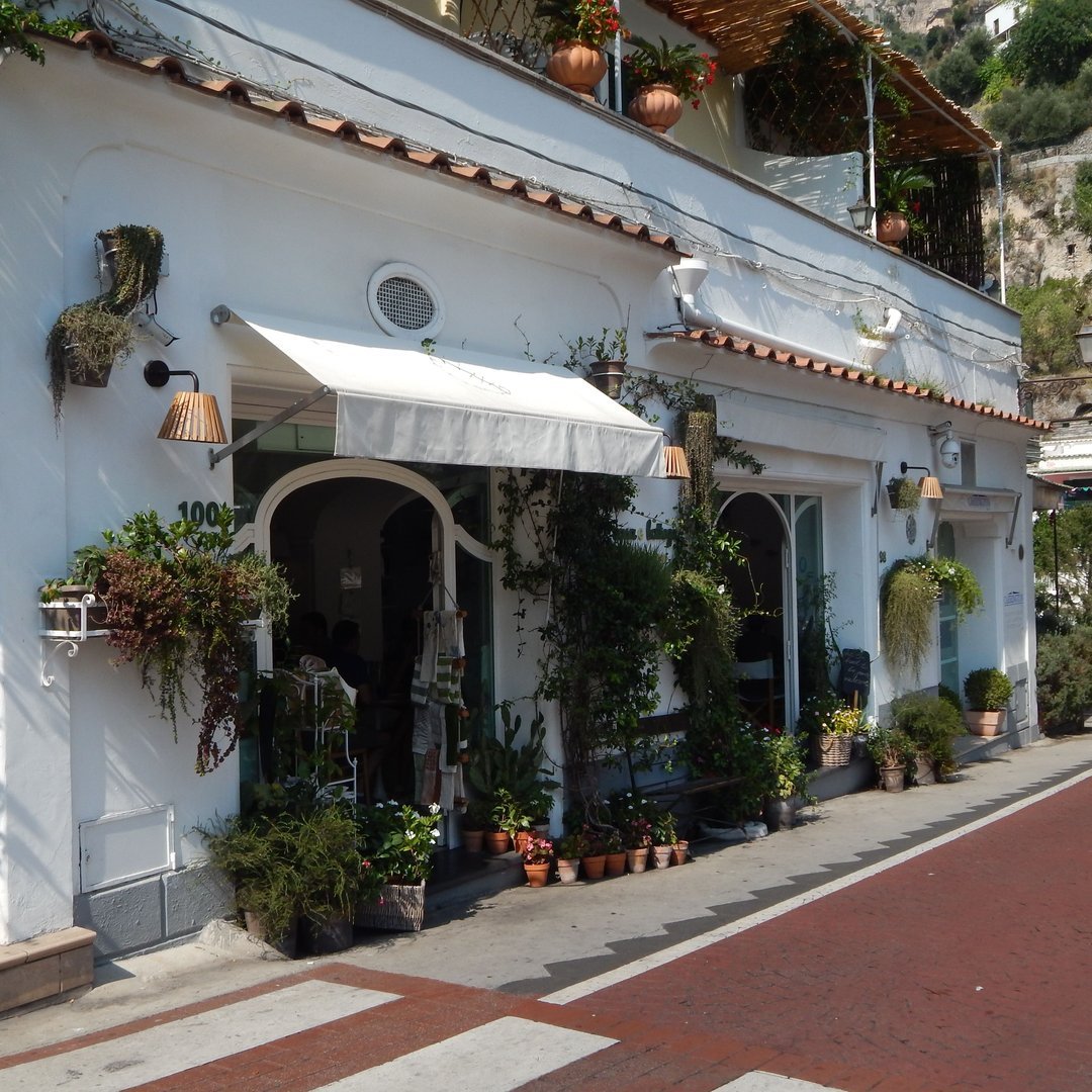 Where to Eat in Positano: From Casual Bites to Memorable Meals - positano travel guide
