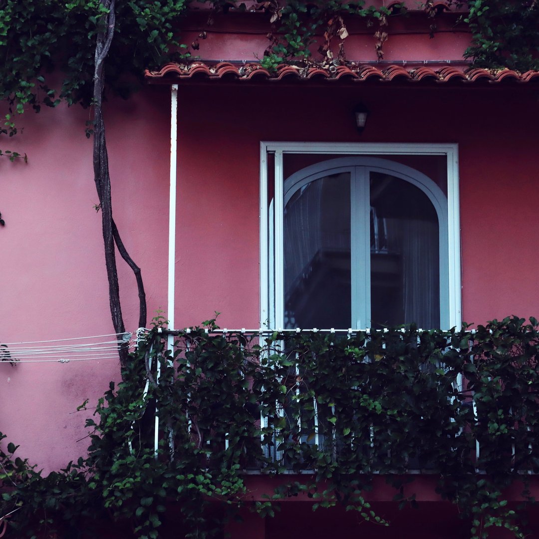 Photography and Visual Appeal: Which Town Is More Pinterest-Worthy? - positano vs amalfi coast