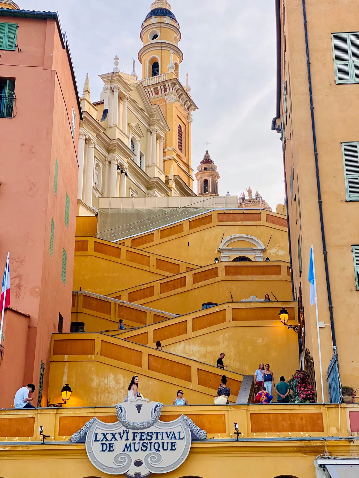 The Yellow Stairs - 3 day menton itinerary