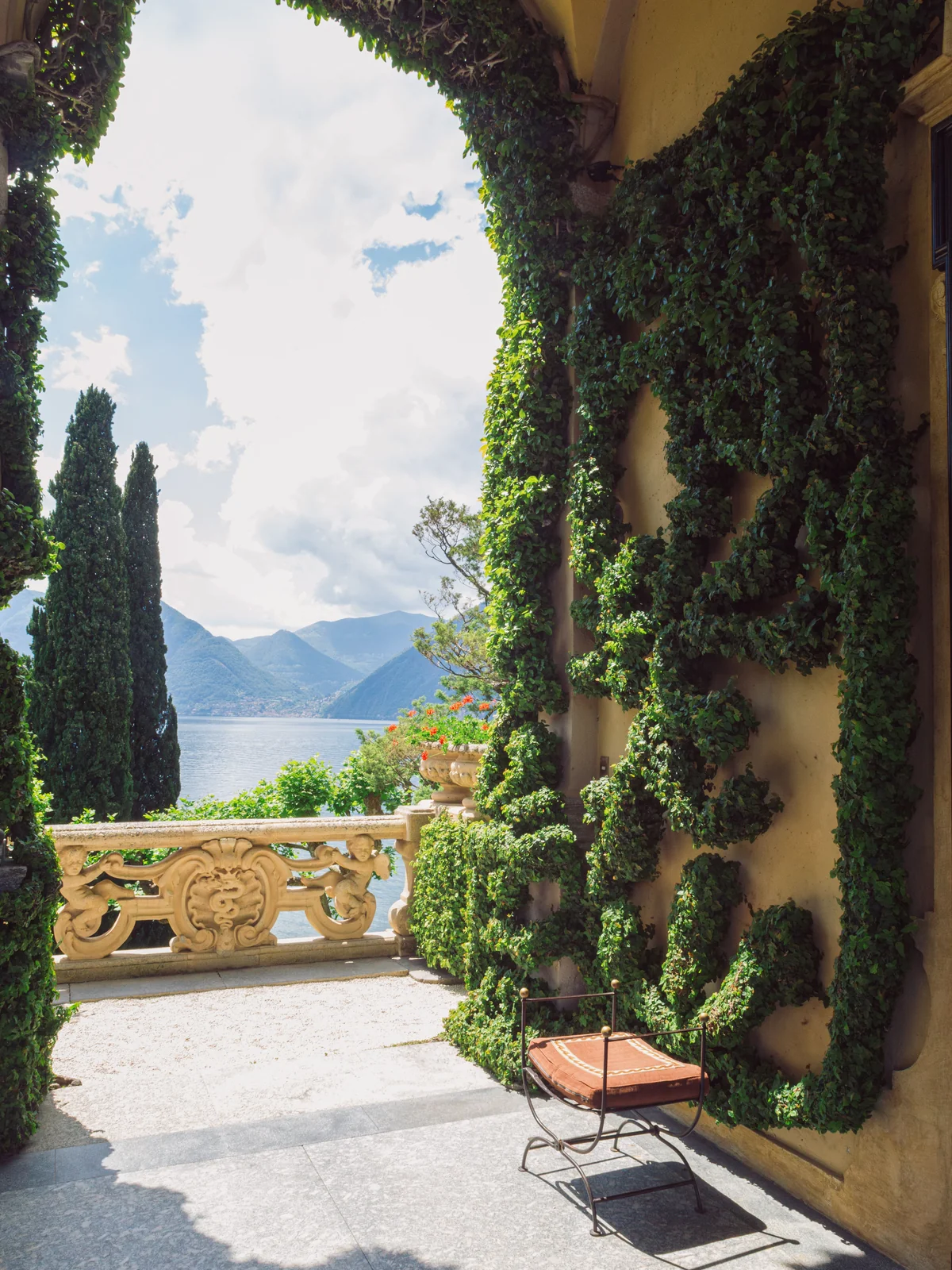 Villa del Balbianello visit - best day trips from lake como