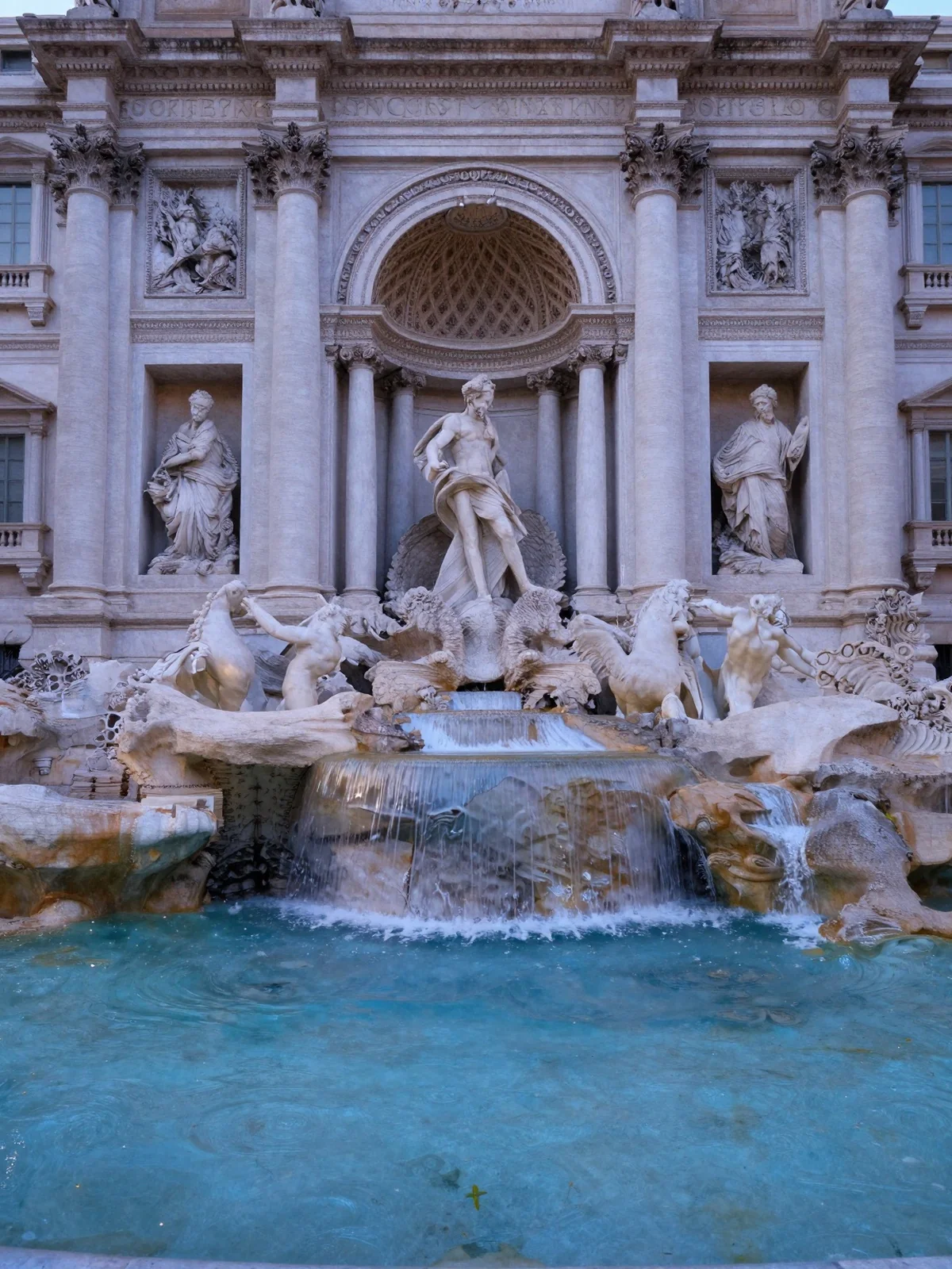 Trevi Fountain - best things to do in rome