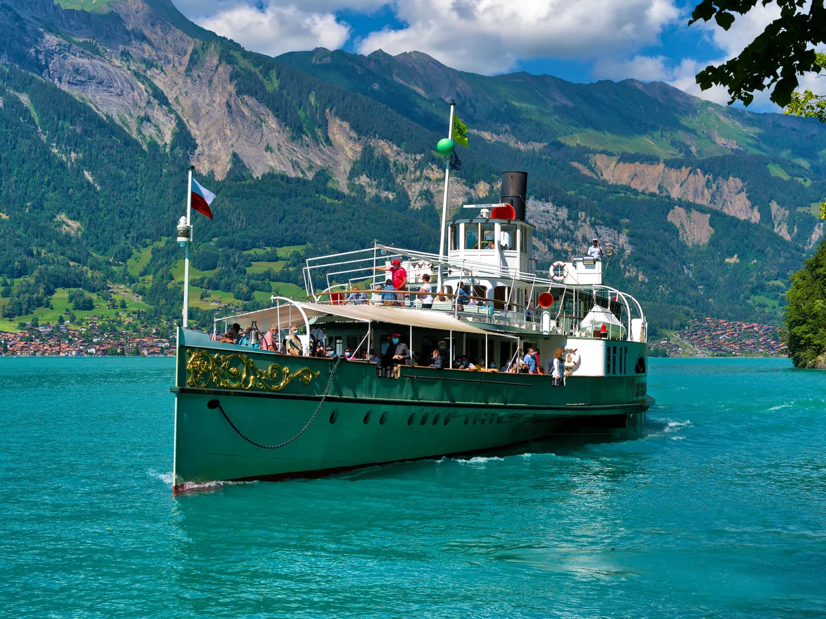 Lake Brienz Boat Tour - best tours from interlaken