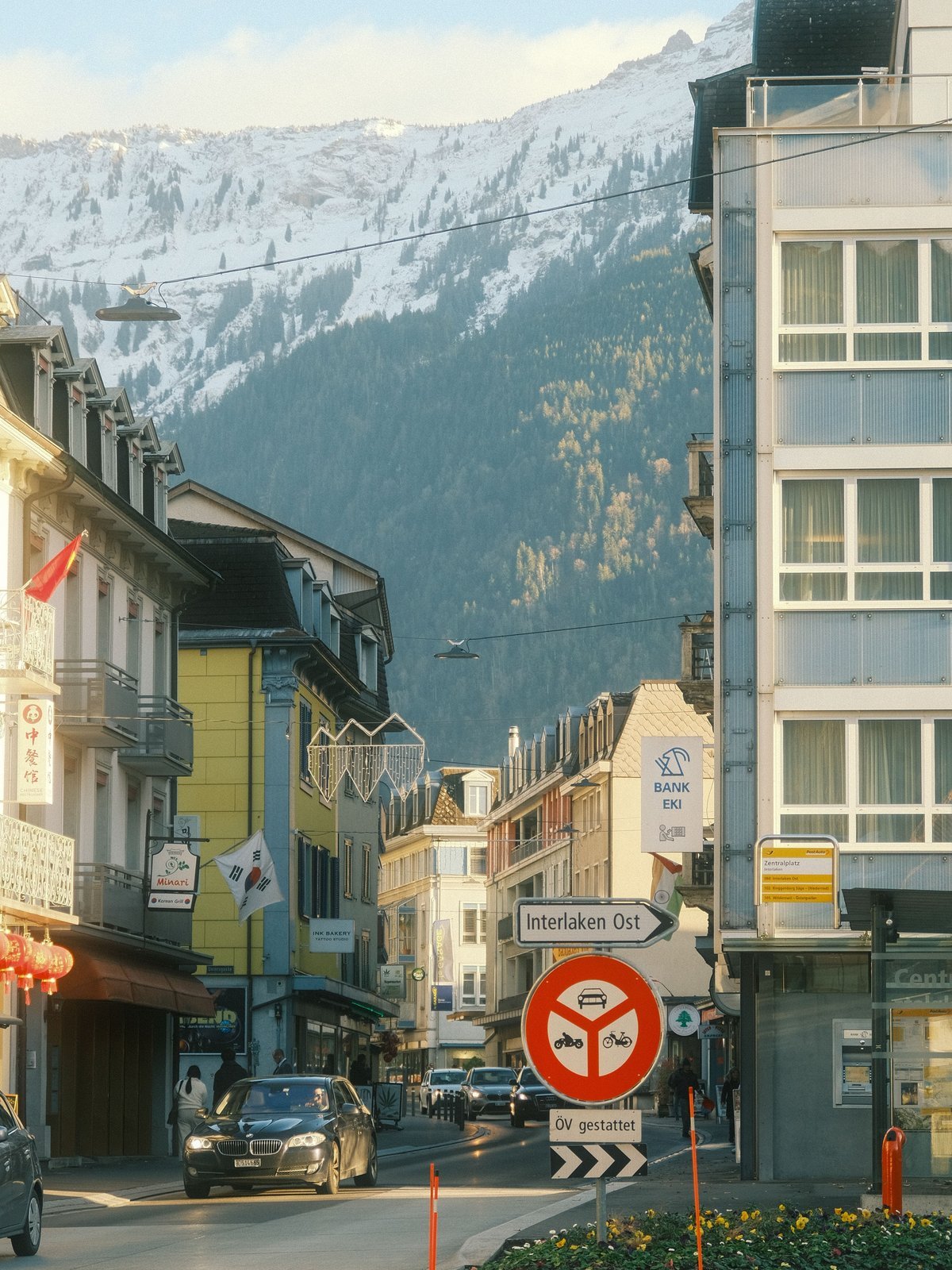 Interlaken Ost vs West - how to get to interlaken