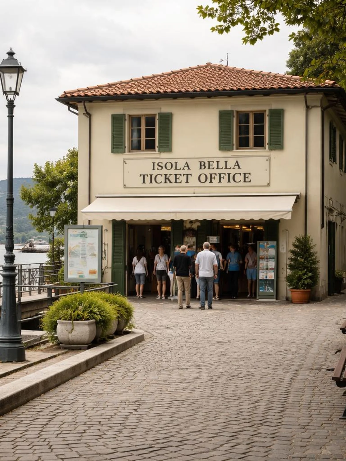 Ticket Office Tips - isola bella travel guide