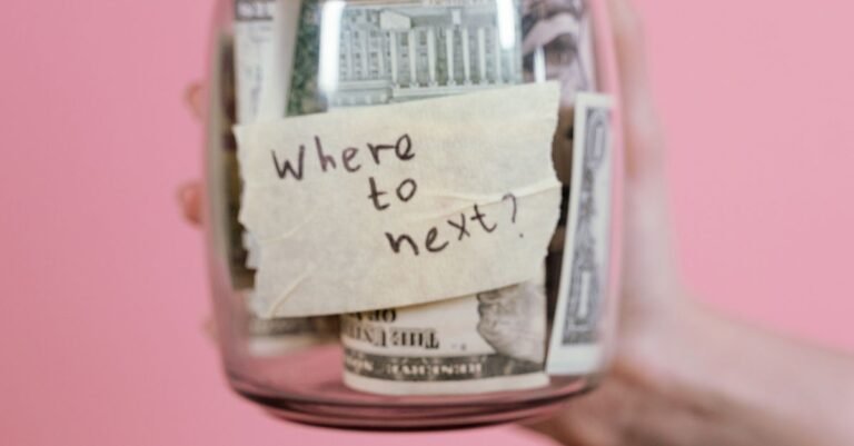 How to Plan a Road Trip on a Budget (Without Missing the Fun)