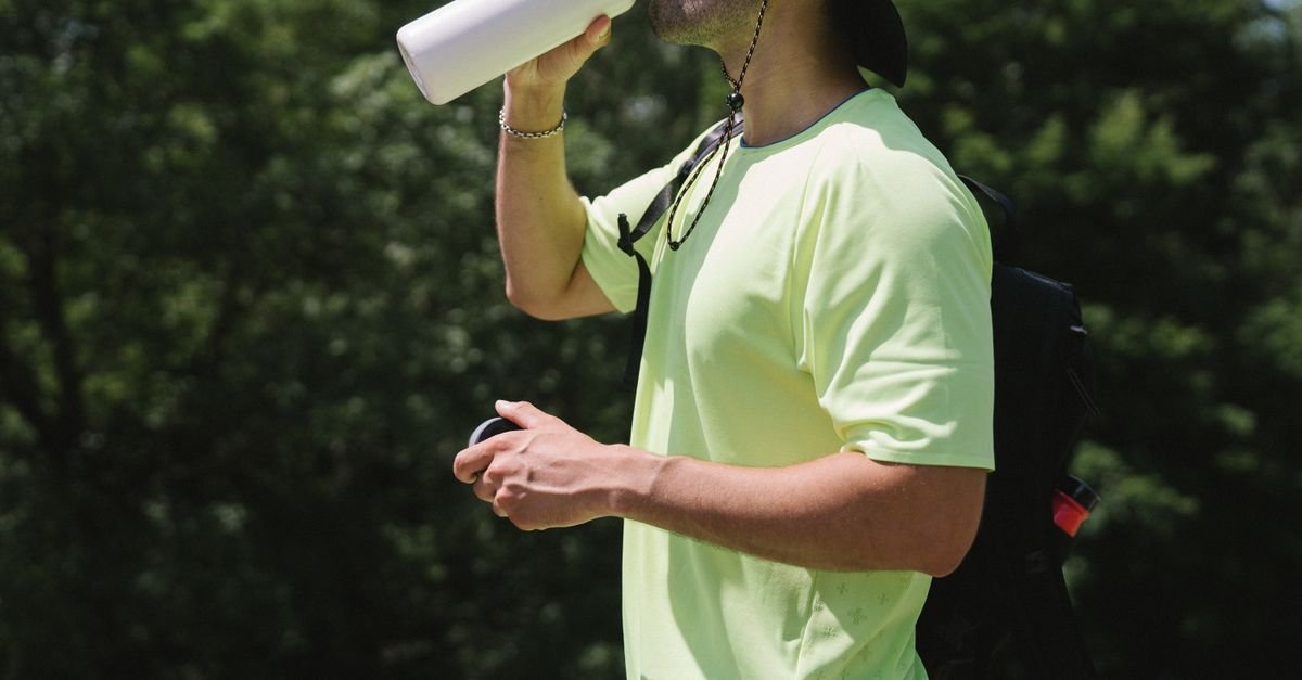 Best Water Filters for Hiking and Backpacking 2026: 9 Top Picks